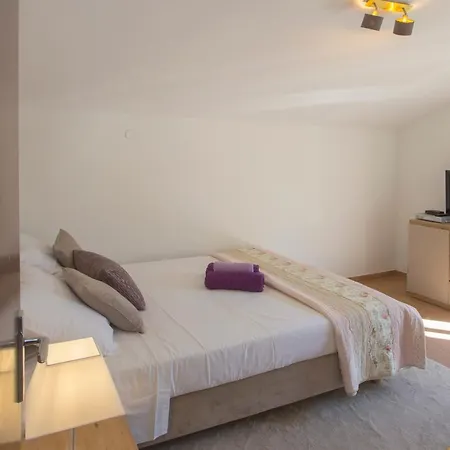 Kokolo Apartment *
